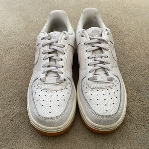 Nike Air Force 1 size 5W